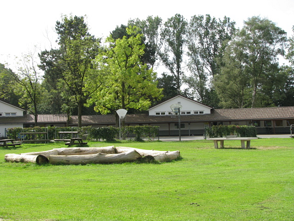Schule 114 Außenansicht